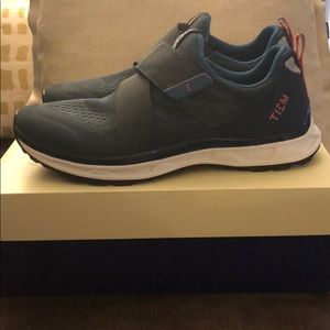 Tiem’s Slipstream Indoor Spin Shoes - size 10